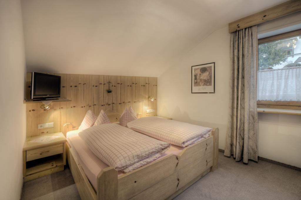 سان كاسيانو Residence Dolomieu المظهر الخارجي الصورة